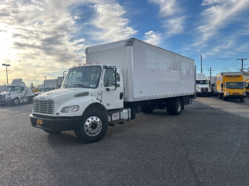 Medium Duty Box Truck-Light and Medium Duty Trucks-Freightliner-2020-M2-West Babylon-NY-107,670\n\t\tmiles-$ 61,250 - Image 3