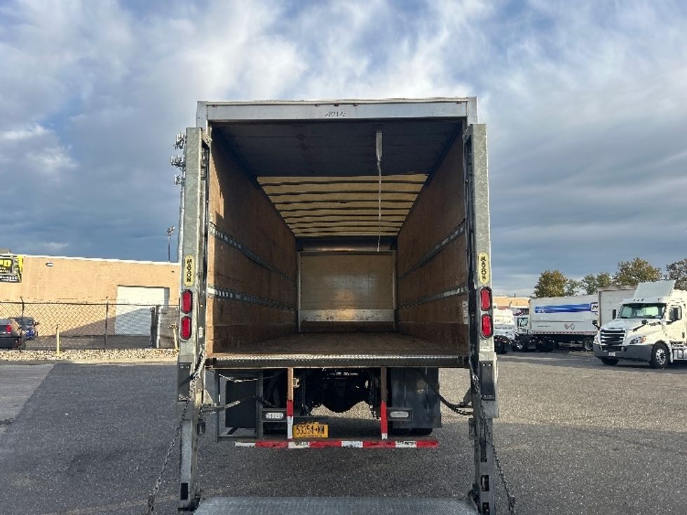 Medium Duty Box Truck-Light and Medium Duty Trucks-Freightliner-2020-M2-West Babylon-NY-107,670\n\t\tmiles-$ 61,250 - Image 8