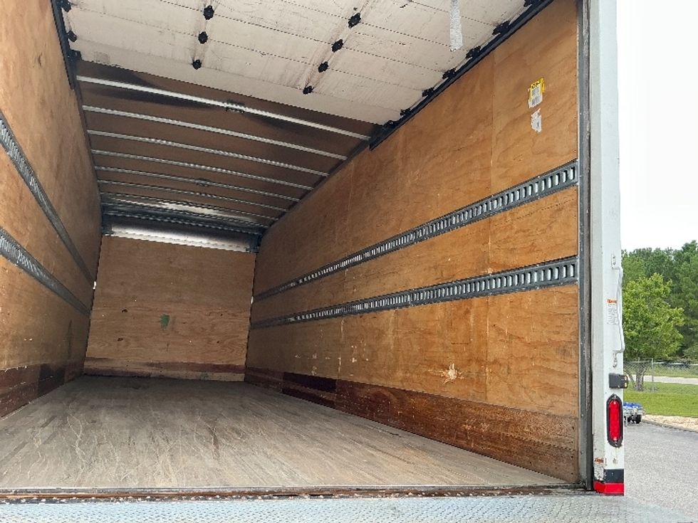 Medium Duty Box Truck-Light and Medium Duty Trucks-Freightliner-2020-M2-West Columbia-SC-300,749\n\t\tmiles-$ 33,750 - Image 12