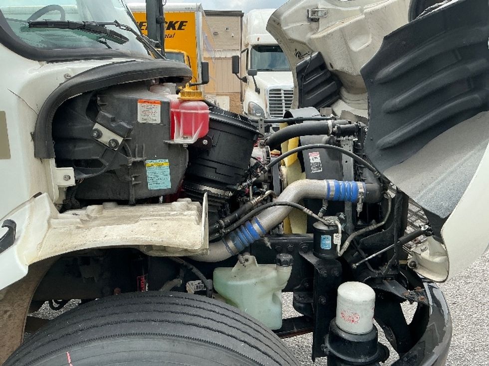 Medium Duty Box Truck-Light and Medium Duty Trucks-Freightliner-2020-M2-West Columbia-SC-300,749\n\t\tmiles-$ 33,750 - Image 23