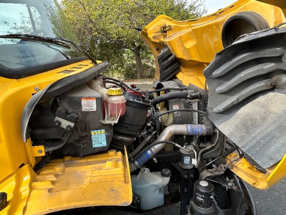 Medium Duty Box Truck-Light and Medium Duty Trucks-Freightliner-2020-M2-West Sacramento-CA-108,339\n\t\tmiles-$ 45,250 - Image 23