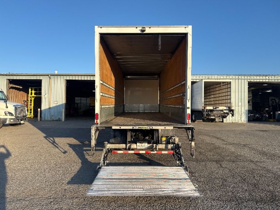 Medium Duty Box Truck-Light and Medium Duty Trucks-Freightliner-2020-M2-West Sacramento-CA-110,794\n\t\tmiles-$ 65,750 - Image 9