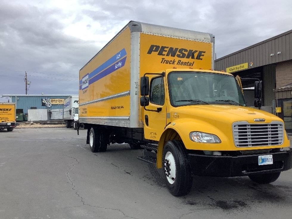Medium Duty Box Truck-Light and Medium Duty Trucks-Freightliner-2020-M2-West Sacramento-CA-111,371\n\t\tmiles-$ 68,500 - Image 1