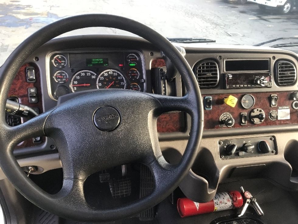 Medium Duty Box Truck-Light and Medium Duty Trucks-Freightliner-2020-M2-West Sacramento-CA-112,281\n\t\tmiles-$ 55,750 - Image 18