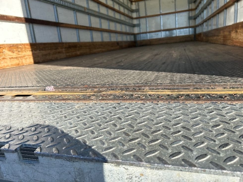 Medium Duty Box Truck-Light and Medium Duty Trucks-Freightliner-2020-M2-West Sacramento-CA-129,295\n\t\tmiles-$ 61,000 - Image 10