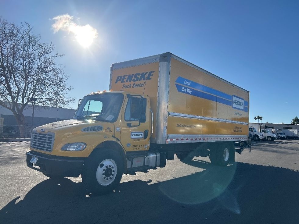 Medium Duty Box Truck-Light and Medium Duty Trucks-Freightliner-2020-M2-West Sacramento-CA-129,295\n\t\tmiles-$ 61,000 - Image 3