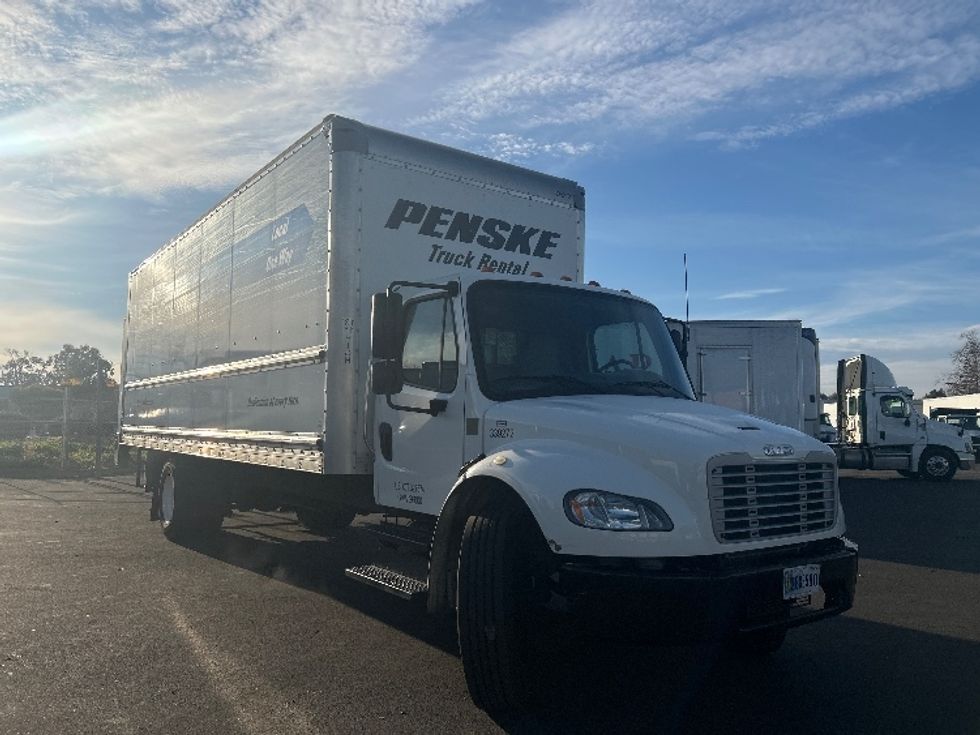 Medium Duty Box Truck-Light and Medium Duty Trucks-Freightliner-2020-M2-West Sacramento-CA-134,881\n\t\tmiles-$ 57,250 - Image 1