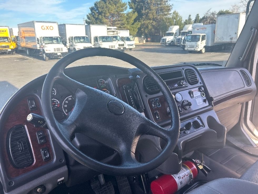 Medium Duty Box Truck-Light and Medium Duty Trucks-Freightliner-2020-M2-West Sacramento-CA-134,881\n\t\tmiles-$ 57,250 - Image 18