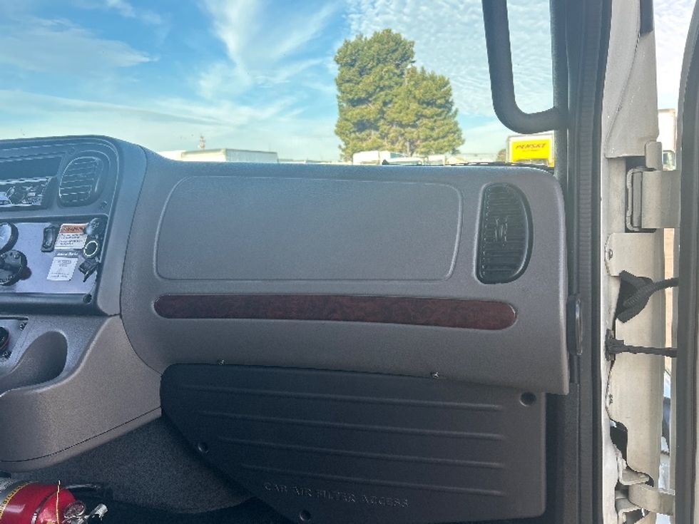 Medium Duty Box Truck-Light and Medium Duty Trucks-Freightliner-2020-M2-West Sacramento-CA-134,881\n\t\tmiles-$ 57,250 - Image 21