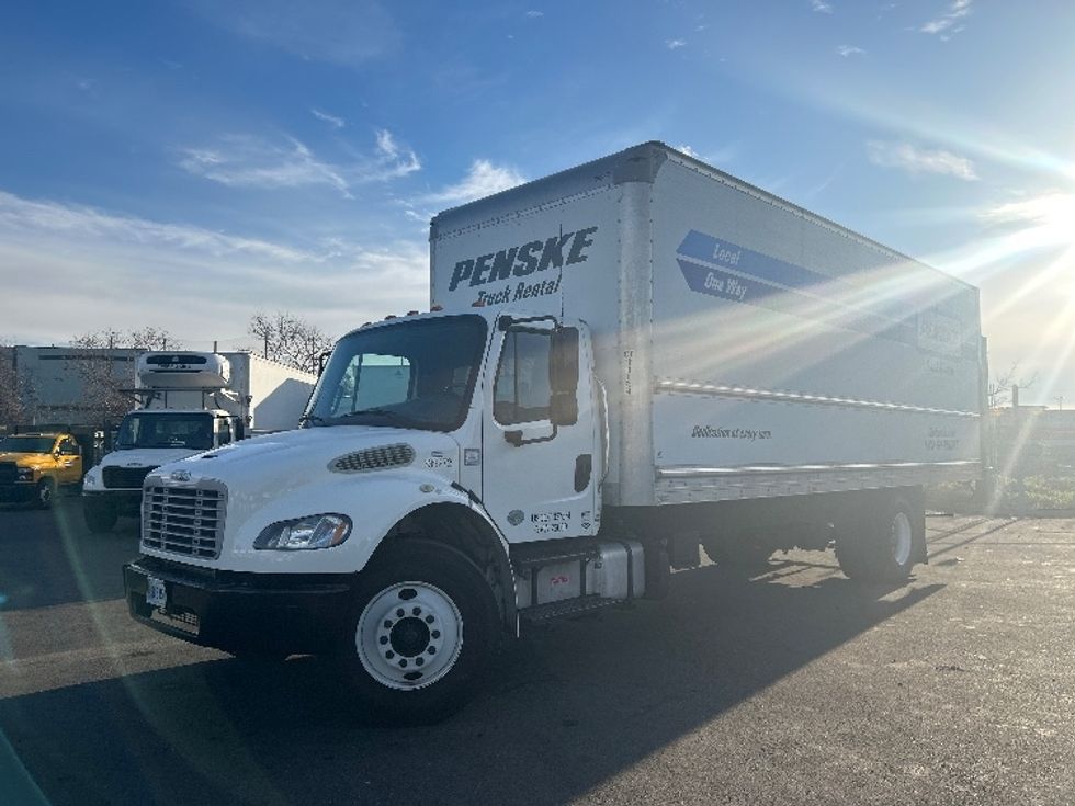 Medium Duty Box Truck-Light and Medium Duty Trucks-Freightliner-2020-M2-West Sacramento-CA-134,881\n\t\tmiles-$ 57,250 - Image 3