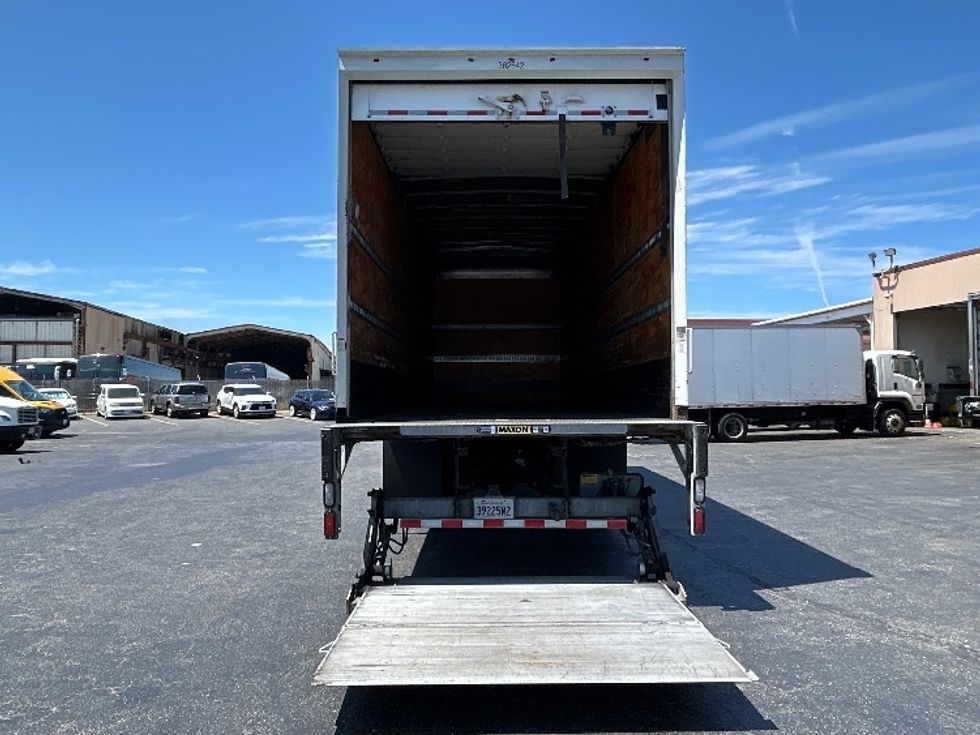 Medium Duty Box Truck-Light and Medium Duty Trucks-Freightliner-2020-M2-West Sacramento-CA-135,956\n\t\tmiles-$ 54,750 - Image 9
