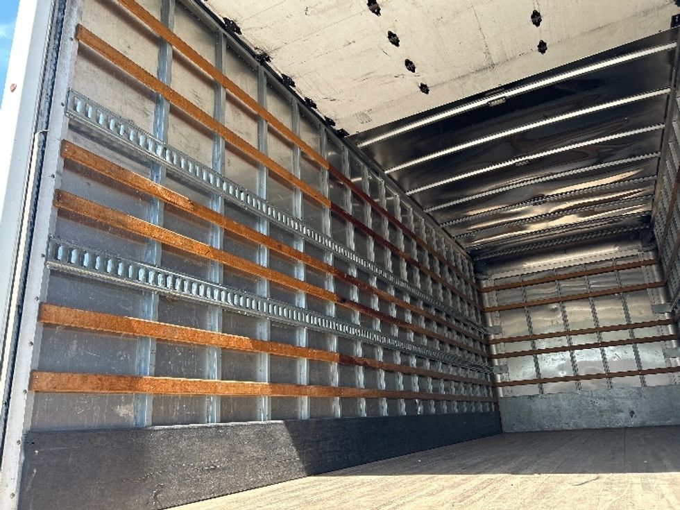 Medium Duty Box Truck-Light and Medium Duty Trucks-Freightliner-2020-M2-West Sacramento-CA-149,768\n\t\tmiles-$ 58,000 - Image 11