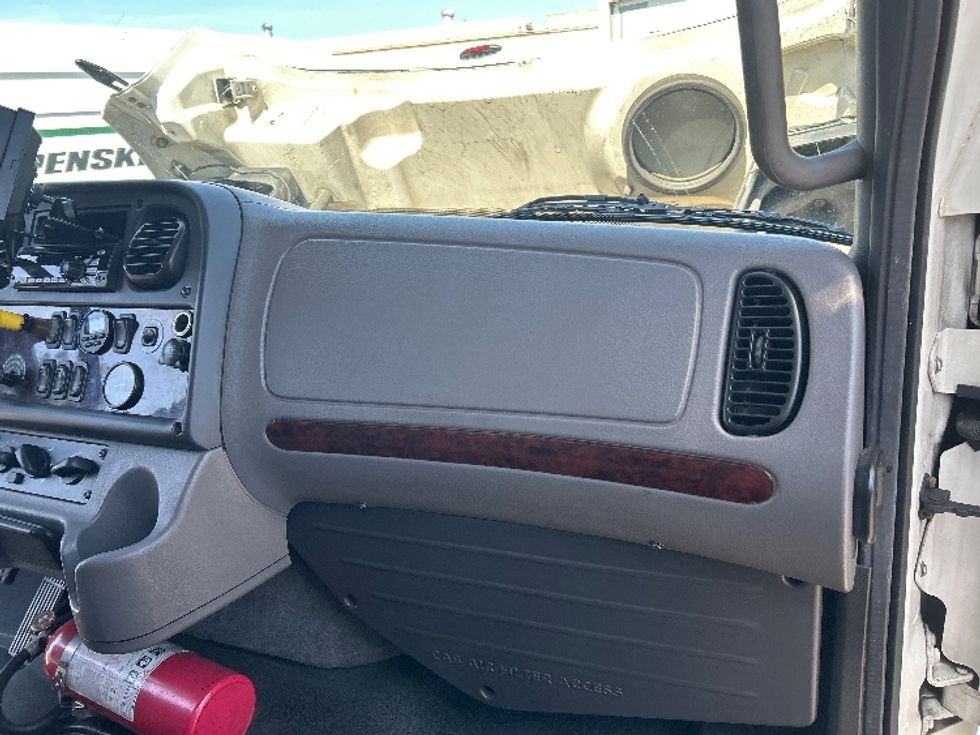 Medium Duty Box Truck-Light and Medium Duty Trucks-Freightliner-2020-M2-West Sacramento-CA-149,768\n\t\tmiles-$ 58,000 - Image 21