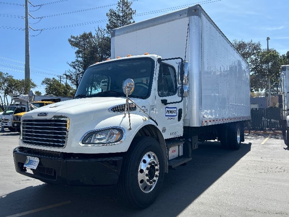 Medium Duty Box Truck-Light and Medium Duty Trucks-Freightliner-2020-M2-West Sacramento-CA-149,768\n\t\tmiles-$ 58,000 - Image 3