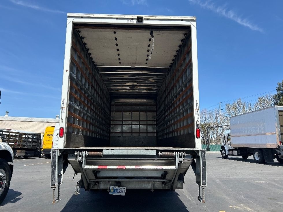 Medium Duty Box Truck-Light and Medium Duty Trucks-Freightliner-2020-M2-West Sacramento-CA-149,768\n\t\tmiles-$ 58,000 - Image 8