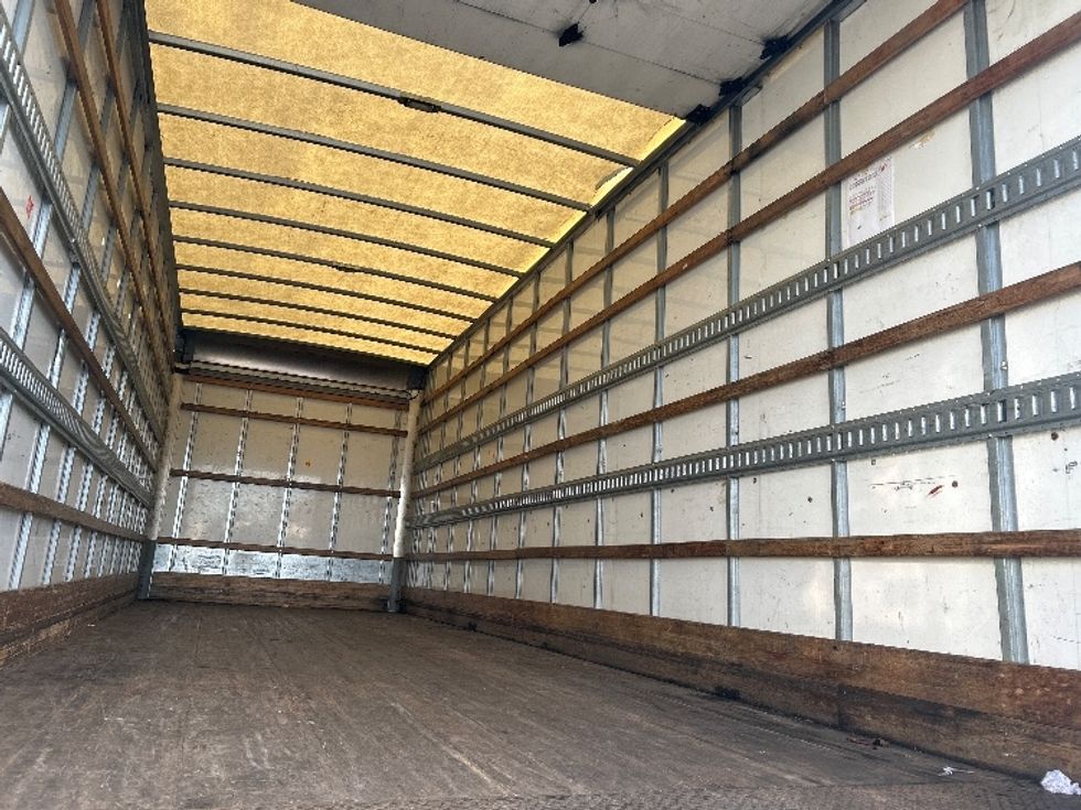 Medium Duty Box Truck-Light and Medium Duty Trucks-Freightliner-2020-M2-West Sacramento-CA-155,512\n\t\tmiles-$ 54,000 - Image 12