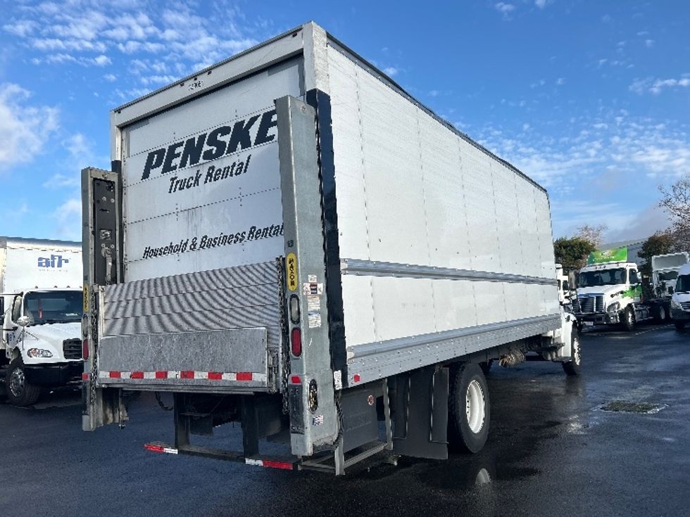 Medium Duty Box Truck-Light and Medium Duty Trucks-Freightliner-2020-M2-West Sacramento-CA-155,512\n\t\tmiles-$ 54,000 - Image 13