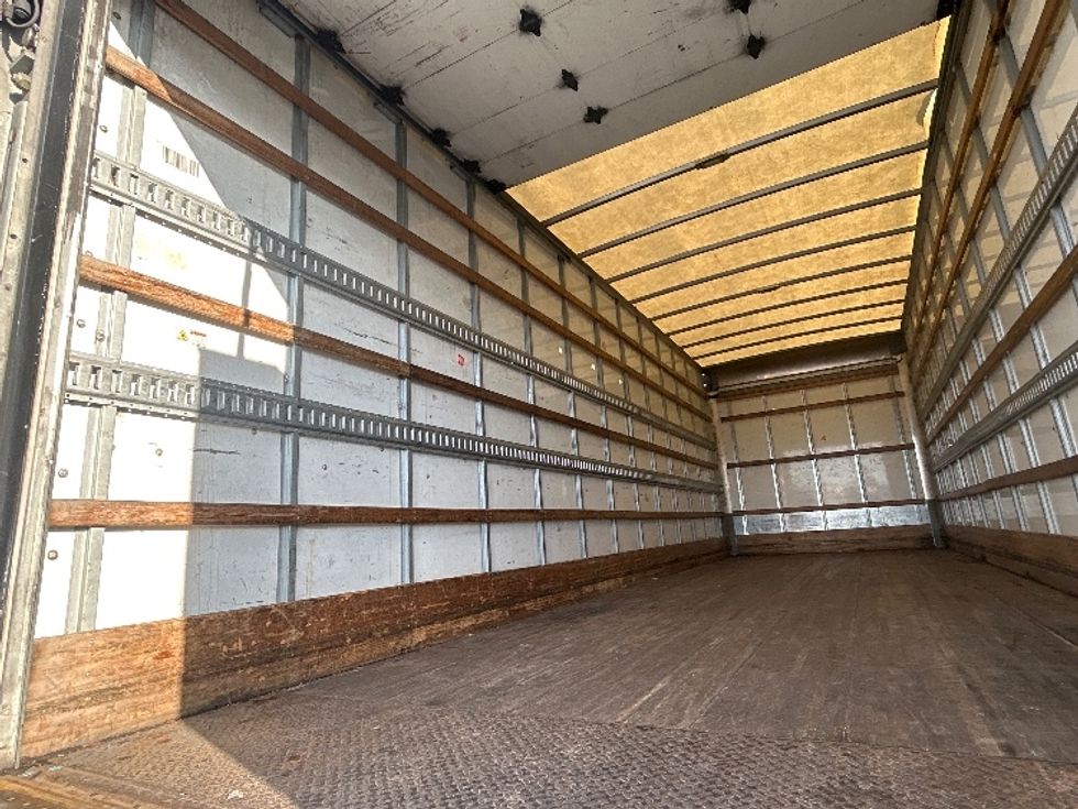 Medium Duty Box Truck-Light and Medium Duty Trucks-Freightliner-2020-M2-West Sacramento-CA-155,512\n\t\tmiles-$ 54,000 - Image 11
