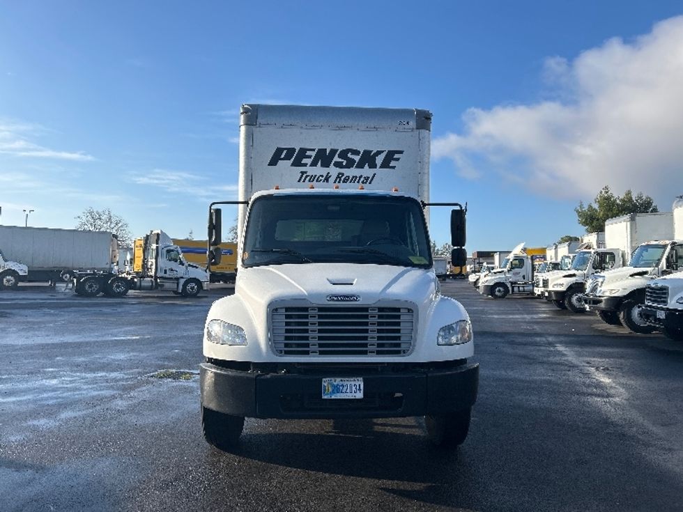 Medium Duty Box Truck-Light and Medium Duty Trucks-Freightliner-2020-M2-West Sacramento-CA-155,512\n\t\tmiles-$ 54,000 - Image 2