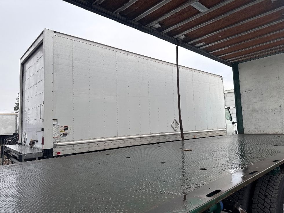 Medium Duty Box Truck-Light and Medium Duty Trucks-Freightliner-2020-M2-West Sacramento-CA-179,674\n\t\tmiles-$ 48,000 - Image 11