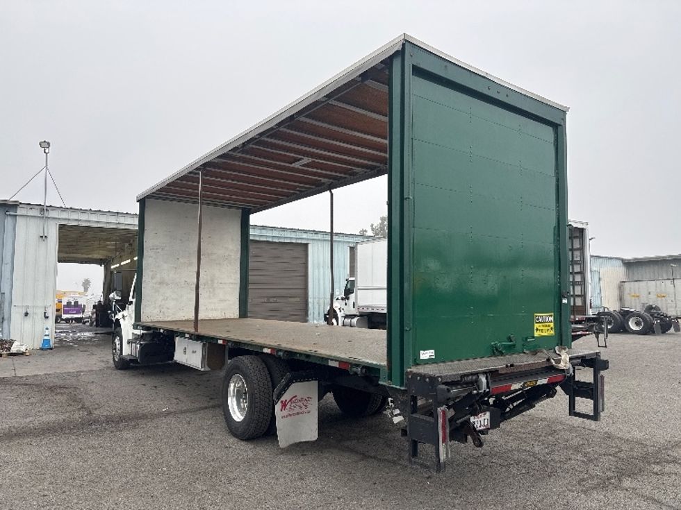 Medium Duty Box Truck-Light and Medium Duty Trucks-Freightliner-2020-M2-West Sacramento-CA-179,674\n\t\tmiles-$ 48,000 - Image 6