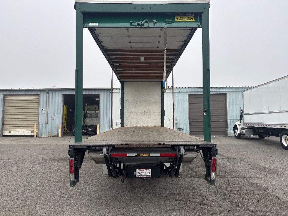 Medium Duty Box Truck-Light and Medium Duty Trucks-Freightliner-2020-M2-West Sacramento-CA-179,674\n\t\tmiles-$ 48,000 - Image 8