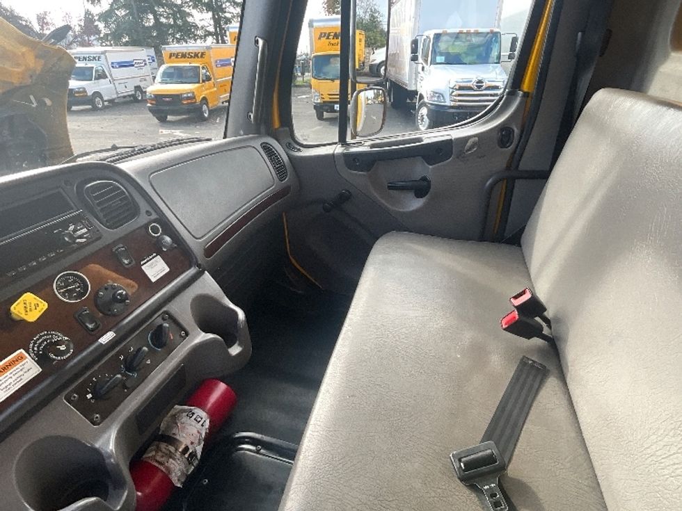 Medium Duty Box Truck-Light and Medium Duty Trucks-Freightliner-2020-M2-West Sacramento-CA-181,767\n\t\tmiles-$ 53,750 - Image 15