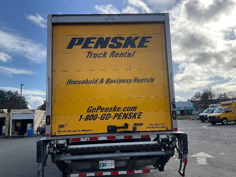 Medium Duty Box Truck-Light and Medium Duty Trucks-Freightliner-2020-M2-West Sacramento-CA-181,767\n\t\tmiles-$ 53,750 - Image 4