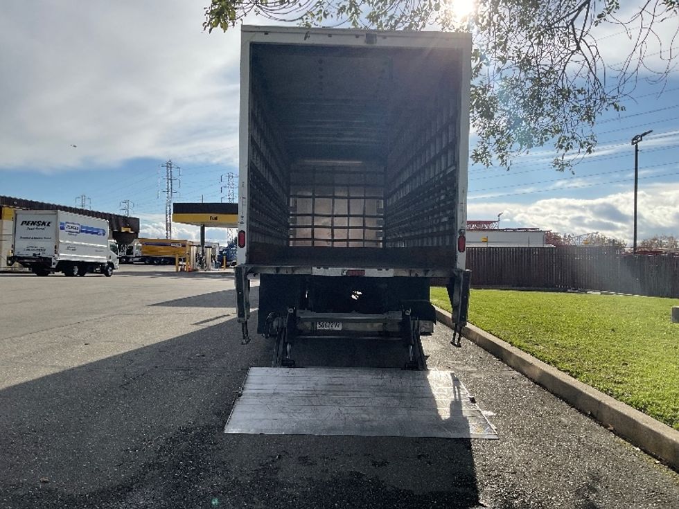 Medium Duty Box Truck-Light and Medium Duty Trucks-Freightliner-2020-M2-West Sacramento-CA-195,313\n\t\tmiles-$ 48,000 - Image 9