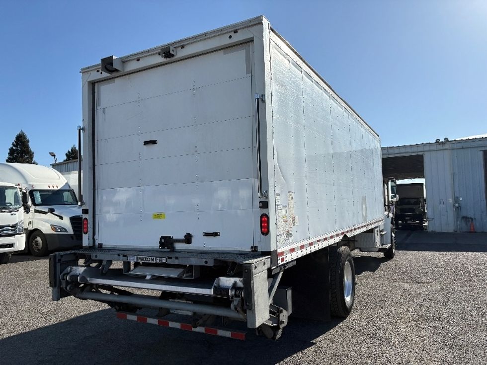 Medium Duty Box Truck-Light and Medium Duty Trucks-Freightliner-2020-M2-West Sacramento-CA-237,205\n\t\tmiles-$ 33,750 - Image 13