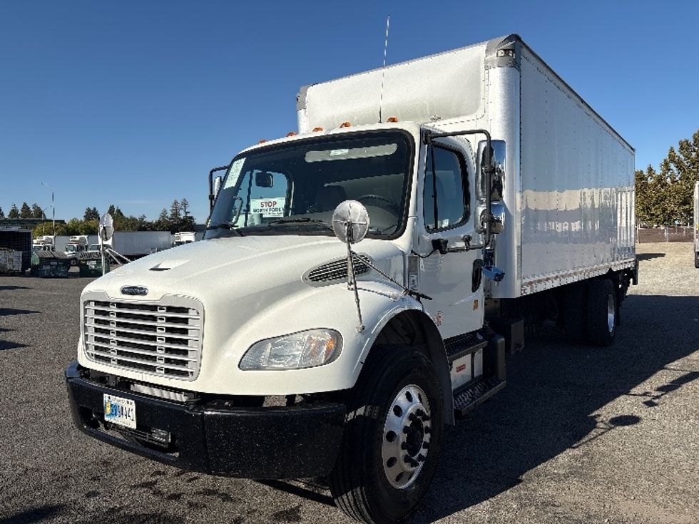 Medium Duty Box Truck-Light and Medium Duty Trucks-Freightliner-2020-M2-West Sacramento-CA-237,205\n\t\tmiles-$ 33,750 - Image 3