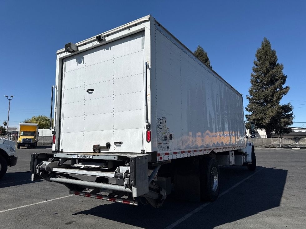 Medium Duty Box Truck-Light and Medium Duty Trucks-Freightliner-2020-M2-West Sacramento-CA-253,189\n\t\tmiles-$ 32,750 - Image 13