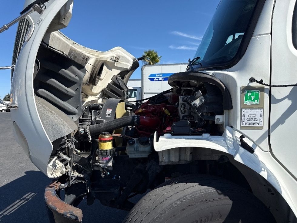 Medium Duty Box Truck-Light and Medium Duty Trucks-Freightliner-2020-M2-West Sacramento-CA-253,189\n\t\tmiles-$ 32,750 - Image 24