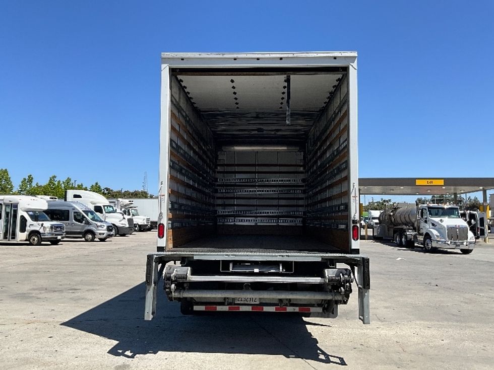 Medium Duty Box Truck-Light and Medium Duty Trucks-Freightliner-2020-M2-West Sacramento-CA-42,306\n\t\tmiles-$ 60,000 - Image 8