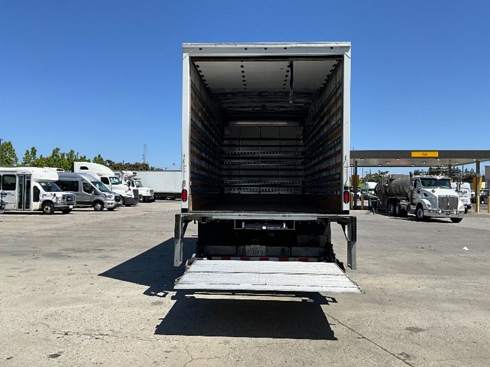 Medium Duty Box Truck-Light and Medium Duty Trucks-Freightliner-2020-M2-West Sacramento-CA-42,306\n\t\tmiles-$ 60,000 - Image 9