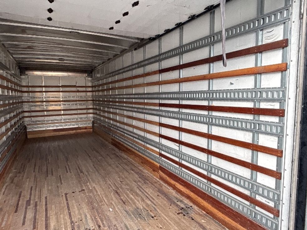 Medium Duty Box Truck-Light and Medium Duty Trucks-Freightliner-2020-M2-West Sacramento-CA-65,418\n\t\tmiles-$ 71,750 - Image 12