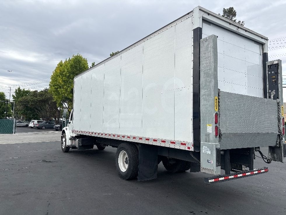 Medium Duty Box Truck-Light and Medium Duty Trucks-Freightliner-2020-M2-West Sacramento-CA-65,418\n\t\tmiles-$ 71,750 - Image 6