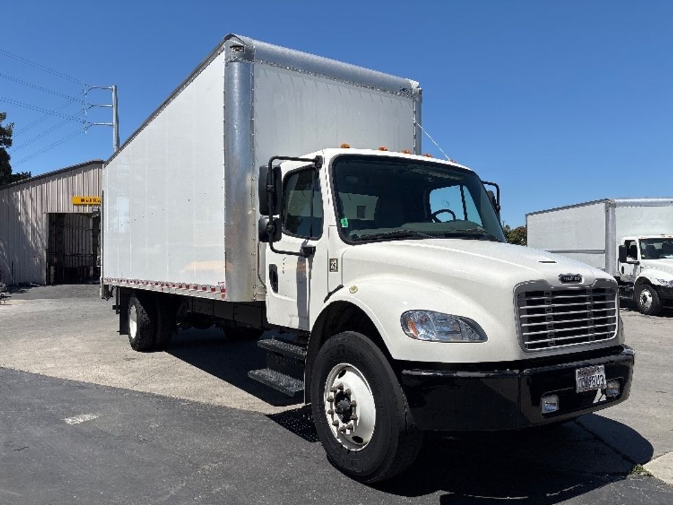 Medium Duty Box Truck-Light and Medium Duty Trucks-Freightliner-2020-M2-West Sacramento-CA-78,253\n\t\tmiles-$ 66,000 - Image 1