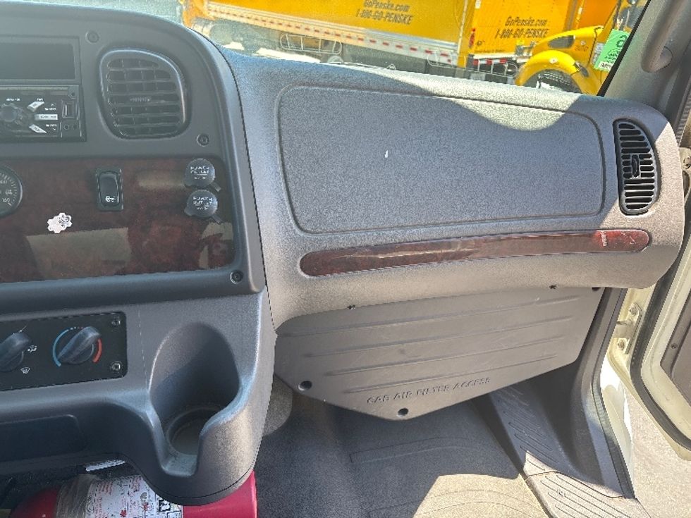 Medium Duty Box Truck-Light and Medium Duty Trucks-Freightliner-2020-M2-West Sacramento-CA-78,253\n\t\tmiles-$ 66,000 - Image 21