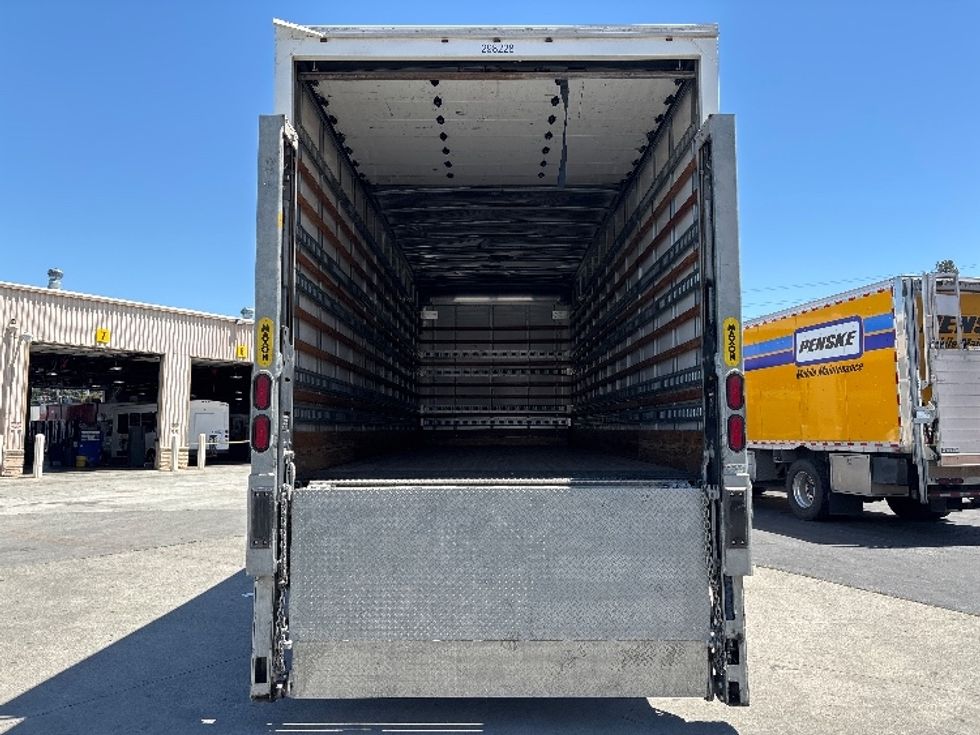 Medium Duty Box Truck-Light and Medium Duty Trucks-Freightliner-2020-M2-West Sacramento-CA-78,253\n\t\tmiles-$ 66,000 - Image 8