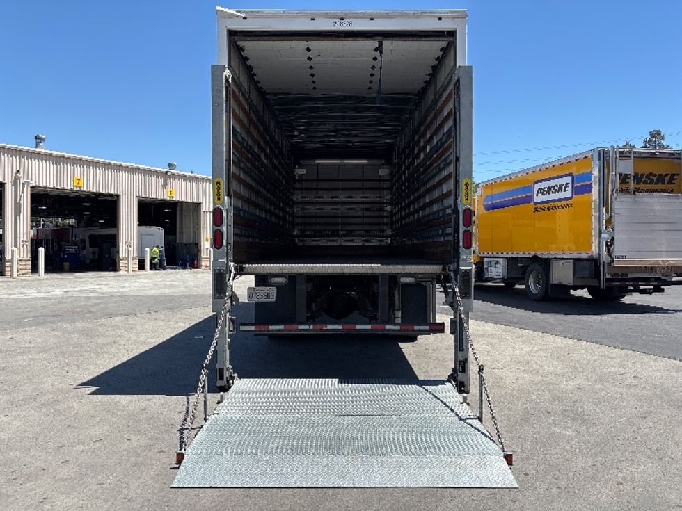 Medium Duty Box Truck-Light and Medium Duty Trucks-Freightliner-2020-M2-West Sacramento-CA-78,253\n\t\tmiles-$ 66,000 - Image 9