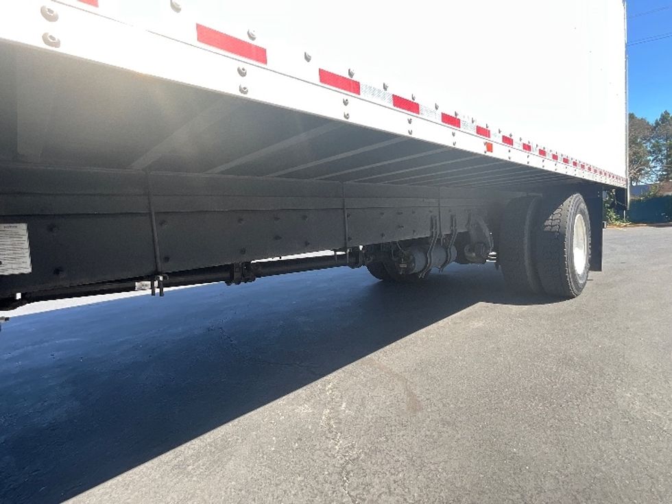 Medium Duty Box Truck-Light and Medium Duty Trucks-Freightliner-2020-M2-West Sacramento-CA-81,581\n\t\tmiles-$ 69,000 - Image 5