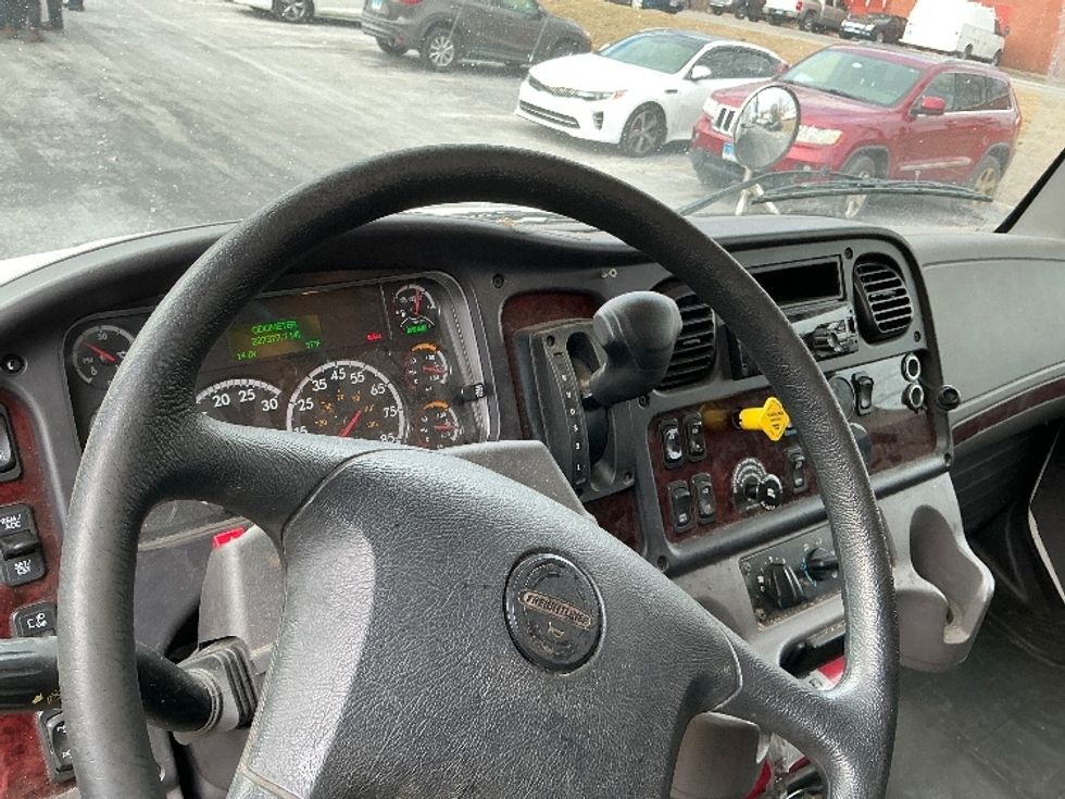 Medium Duty Box Truck-Light and Medium Duty Trucks-Freightliner-2020-M2-Westfield-MA-227,377\n\t\tmiles-$ 41,000 - Image 18