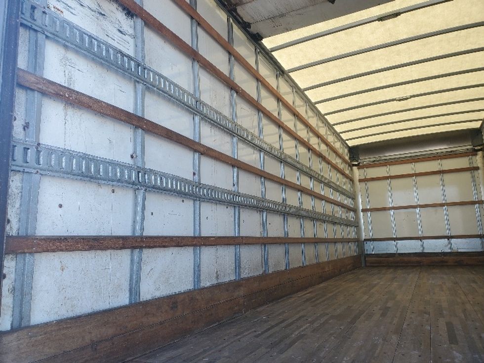 Medium Duty Box Truck-Light and Medium Duty Trucks-Freightliner-2020-M2-White Deer-PA-325,429\n\t\tmiles-$ 29,250 - Image 11