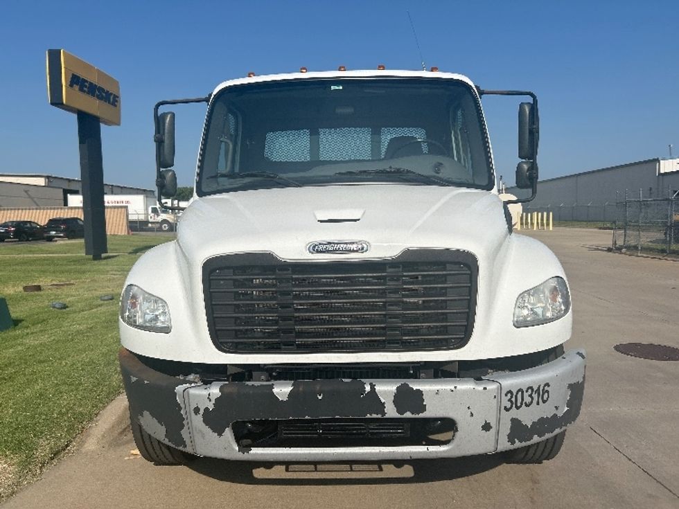 Medium Duty Box Truck-Light and Medium Duty Trucks-Freightliner-2020-M2-Wichita-KS-111,405\n\t\tmiles-$ 50,250 - Image 2