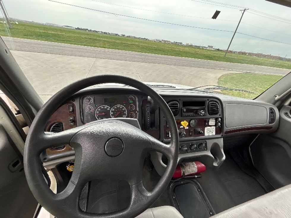 Medium Duty Box Truck-Light and Medium Duty Trucks-Freightliner-2020-M2-Wichita-KS-301,232\n\t\tmiles-$ 36,750 - Image 18