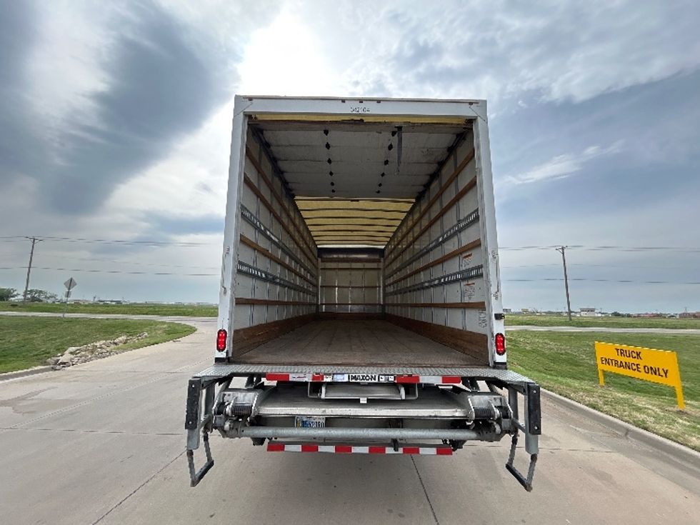 Medium Duty Box Truck-Light and Medium Duty Trucks-Freightliner-2020-M2-Wichita-KS-301,232\n\t\tmiles-$ 36,750 - Image 8