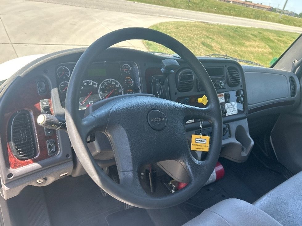 Medium Duty Box Truck-Light and Medium Duty Trucks-Freightliner-2020-M2-Wichita-KS-343,222\n\t\tmiles-$ 24,000 - Image 17