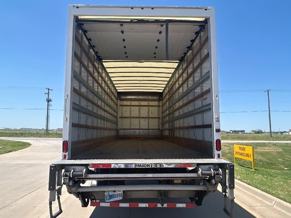 Medium Duty Box Truck-Light and Medium Duty Trucks-Freightliner-2020-M2-Wichita-KS-343,222\n\t\tmiles-$ 24,000 - Image 8