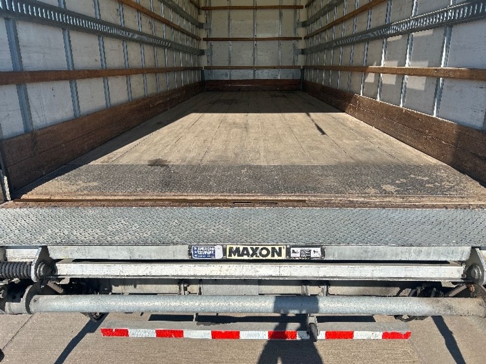 Medium Duty Box Truck-Light and Medium Duty Trucks-Freightliner-2020-M2-Wichita-KS-357,020\n\t\tmiles-$ 24,000 - Image 10